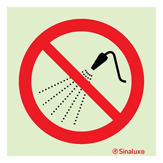 Signalisation une face, interdiction de pulvériser avec de l’eau, PVC photoluminescent